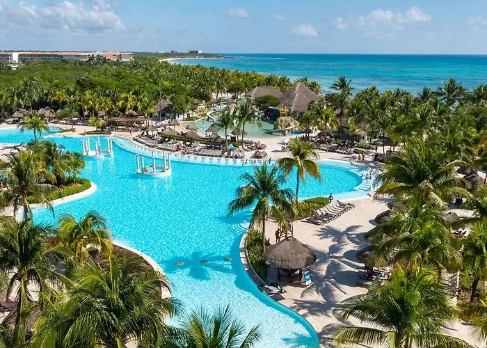 Grand Palladium Colonial Riviera Maya, All Inclusive Resort